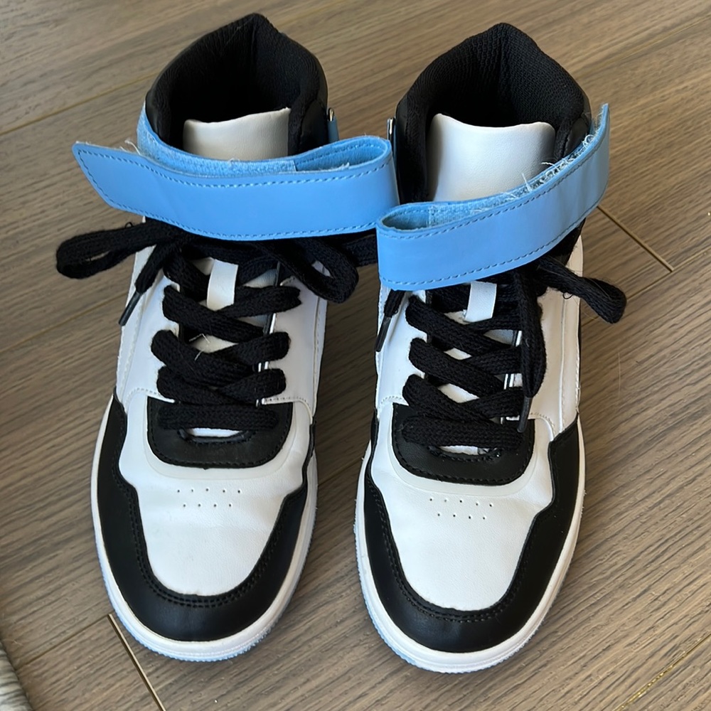 Hightop sneakers.